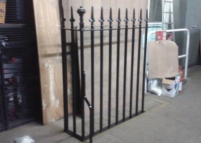 railing repairs copenhagen street london n1 02