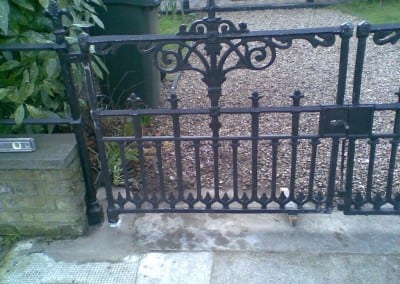 metal gate repairs forest gate london e7 08