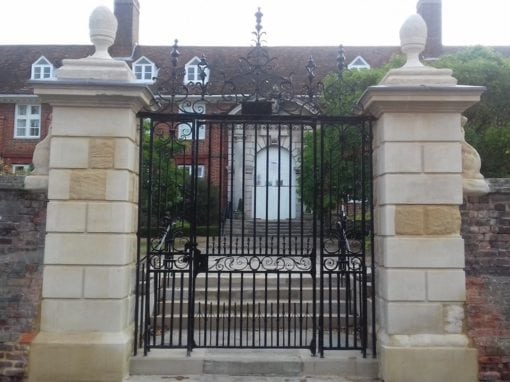 Metal Gate Repairs Bromley, Kent
