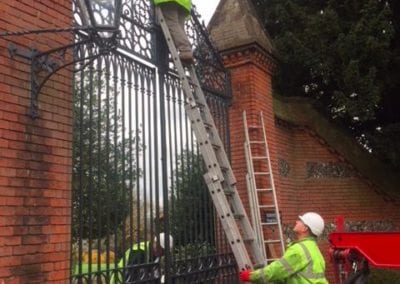 Grade II Listed Gates Refurbishment in Berkshire 12