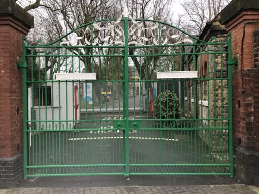Gate Redecoration, London E15