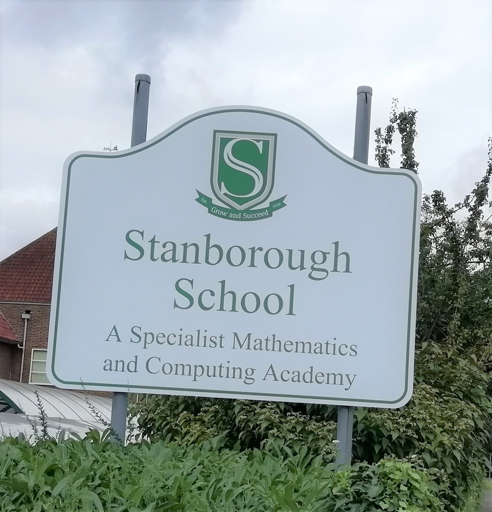 Inspection of 2 Staircases, Stanborough School, Hemel Hempstead, Hertfordshire 1