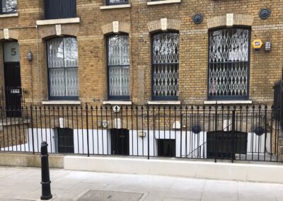 Hoxton 5