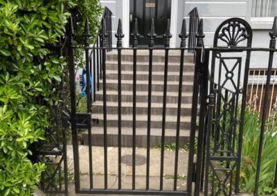 Replaced Gate Hinge, Islington, London H1 1