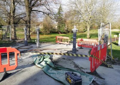 Gate & Railing transformation, Great Linford Manor Park, Milton Keynes, Buckinghamshire 5