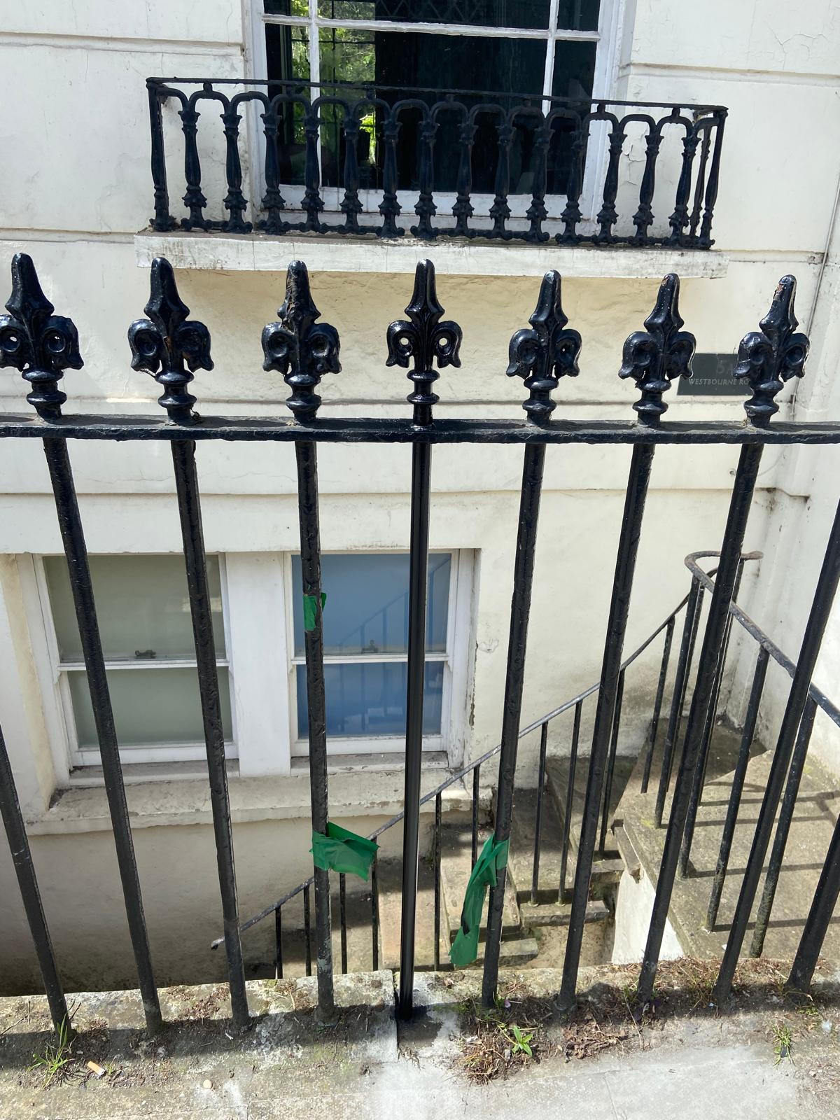 Replacement of Missing Finials and Railing Bar, London N7